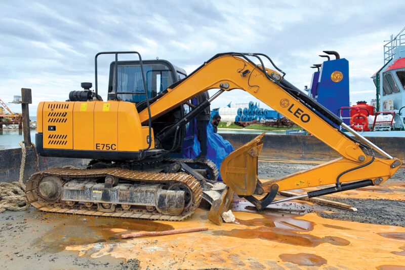 L-271 KUBOTA E75C