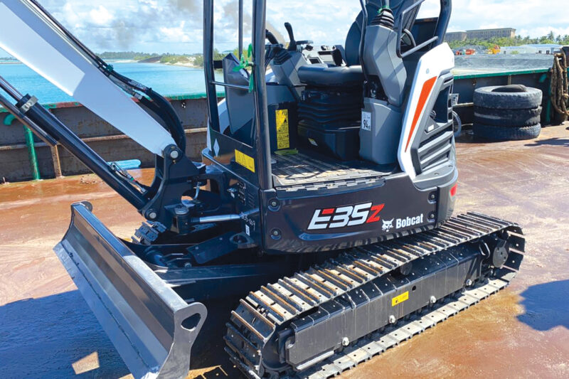 L-356 BOBCAT E35ZA2