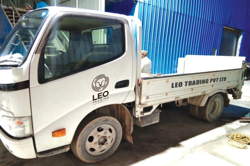 L-381 TOYOTA LDF-KDY231-TQPGY