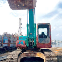 L-137 KOBELCO SK200-8 - Image 2