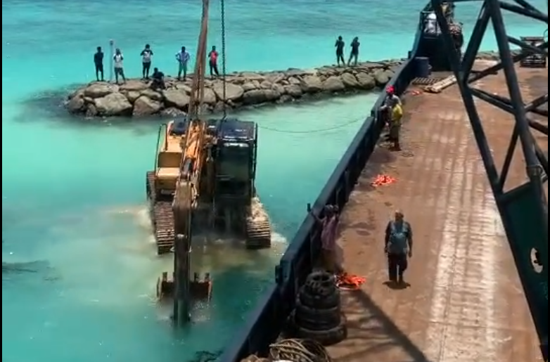 Rescue & Salvage Excavator
