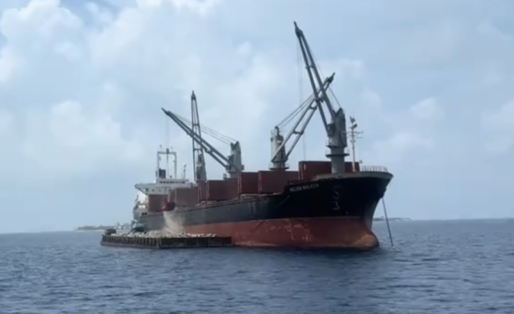Rock Boulder Bulk Shipment